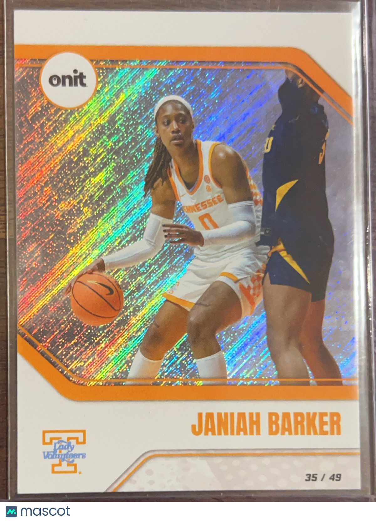 2025 ONIT Janiah Barker #B-4 Orange Prism /49