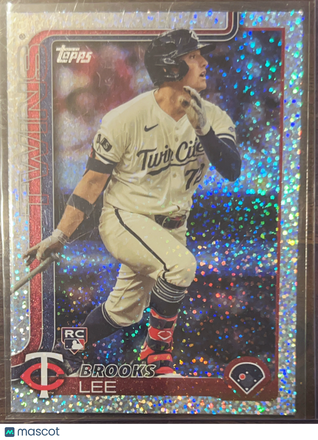2025 Topps Series 1 Brooks Lee #317 Sandglitter RC