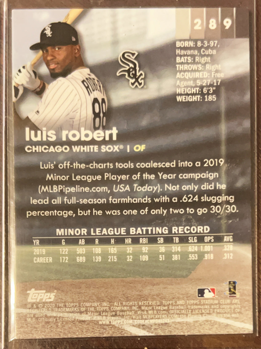 2020 Topps Stadium Club Chrome Luis Robert #289 /30 RC.