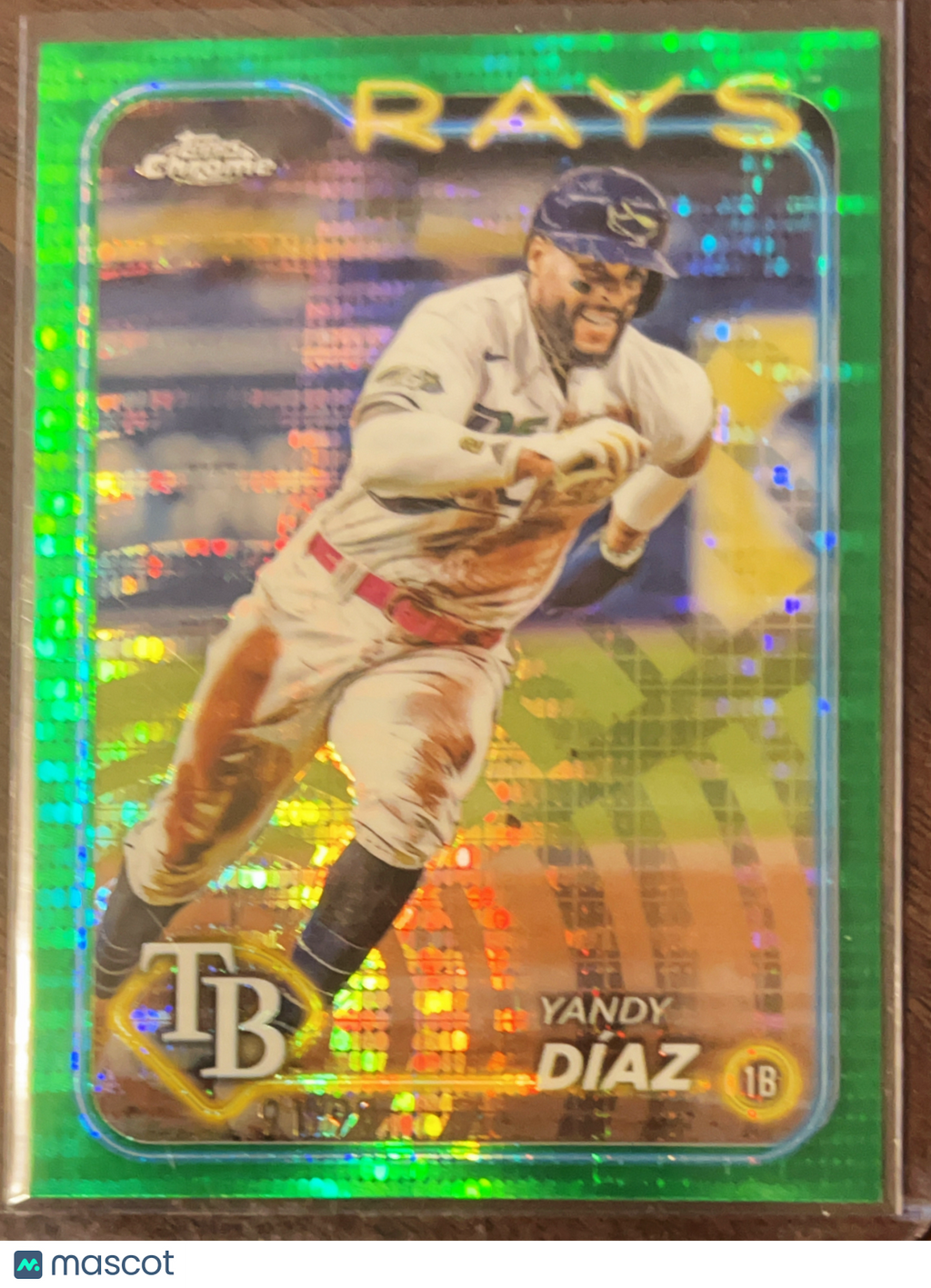 2024 Topps Chrome Yandy Díaz #107 Green Sonar Refractor
