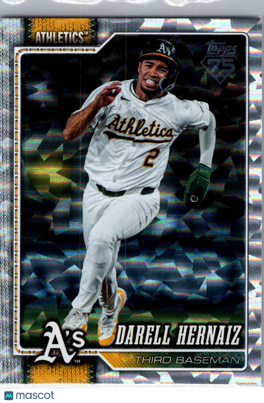 2026 Topps Series Two Darell Hernaiz #678 Silver Crackle