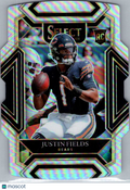 2022 Panini Select Justin Fields #250 Silver Prizm RC