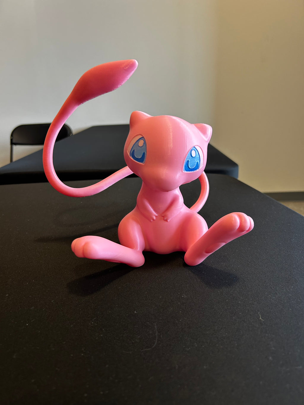 Mew Sitting 3D-Printed Figure